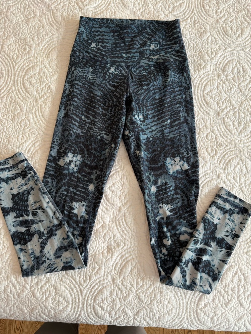 lululemon Align 28” inseam Leggings
